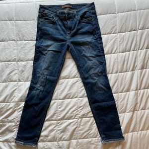 Women’s size 29 Joe’s jeans, the Markie skinny crop ankle length jean.